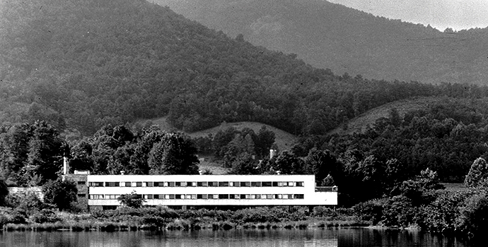 Black Mountain College on Lake Eden